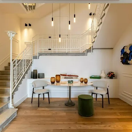 Royal With Magnificent Views Holiday home *
